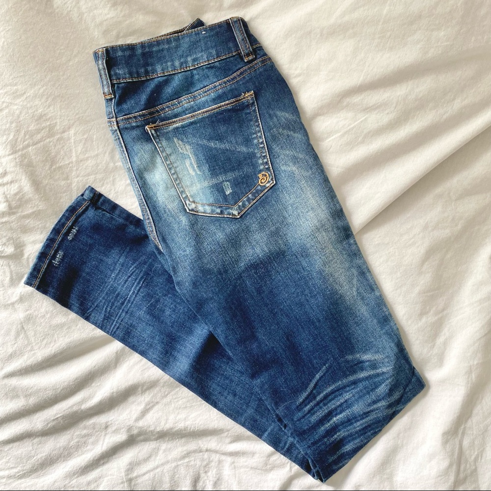 High-Waisted Skinny Jeans